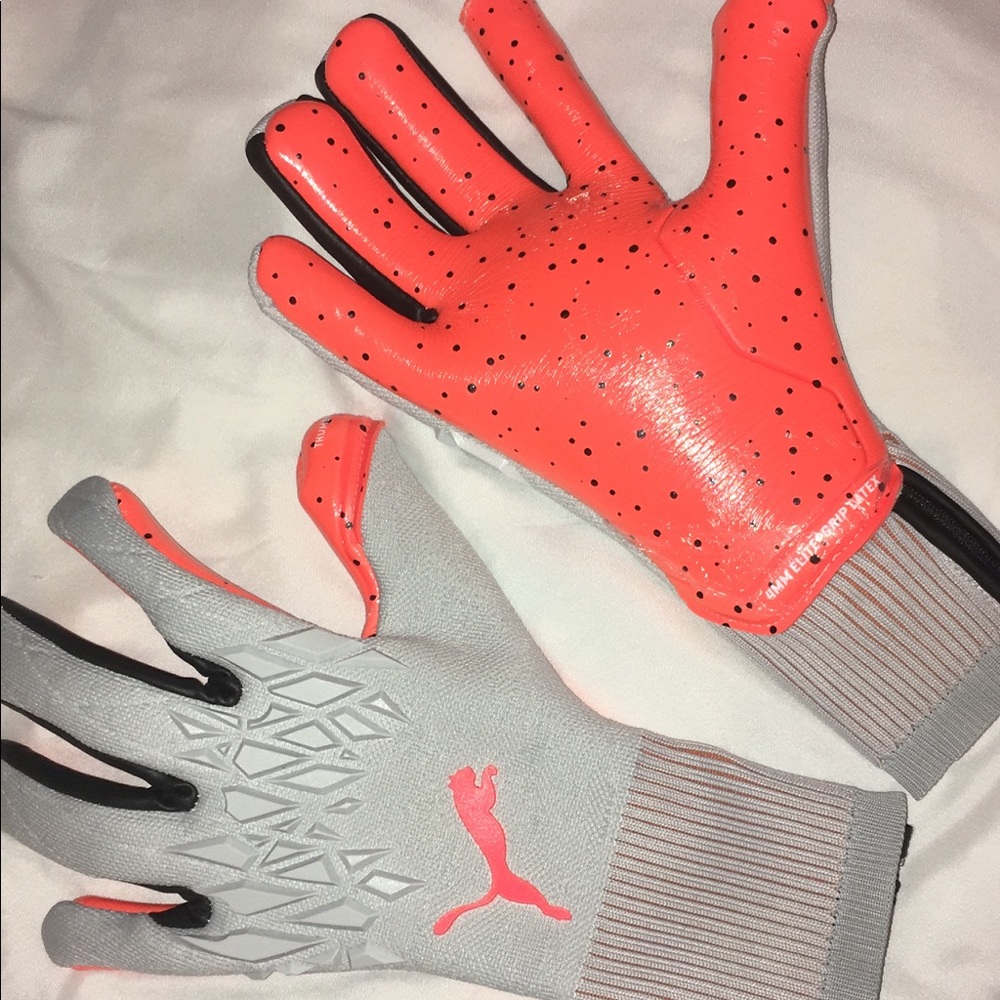 PUMA Future 19.1 Goalkeeper gloves (size 9)